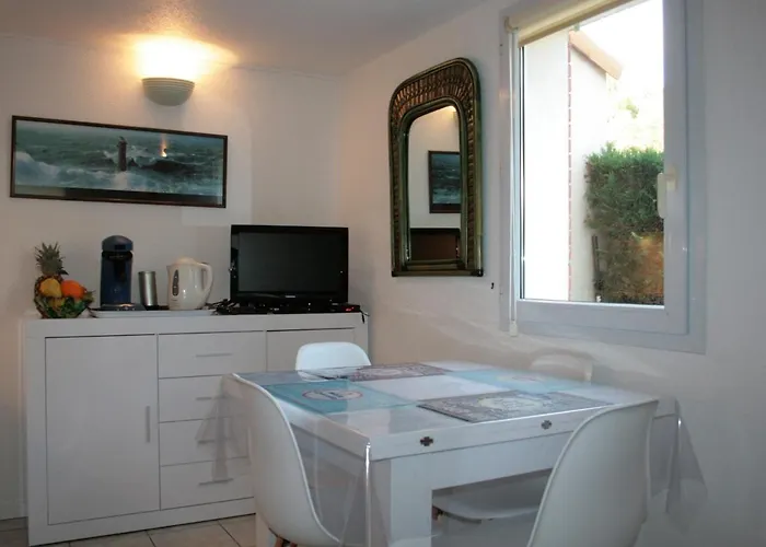 Maison De à Avec Piscine, à 350m De La Plage, 4 Couchages - Fr-1-22-170 Hébergement de vacances La Tranche-sur-Mer